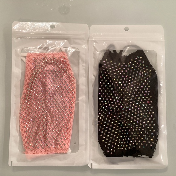 2 Rhinestone face masks NWOT and sealed. - Picture 1 of 2